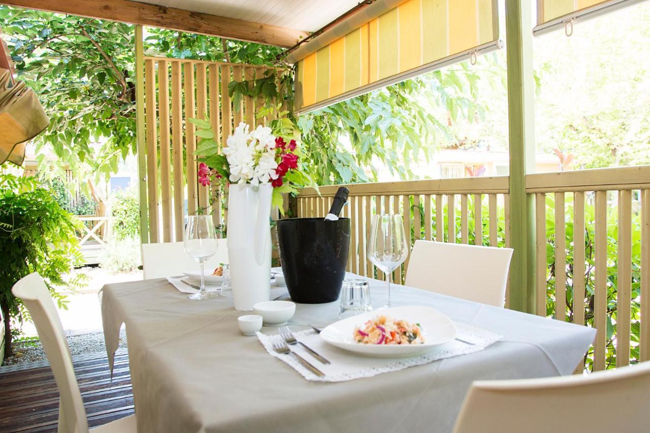 Camping Versilia Mare Hotell Lido di Camaiore Eksteriør bilde