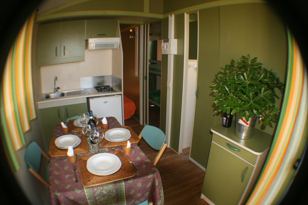 Camping Versilia Mare Hotell Lido di Camaiore Eksteriør bilde