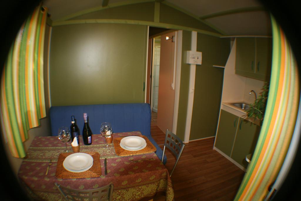 Camping Versilia Mare Hotell Lido di Camaiore Eksteriør bilde