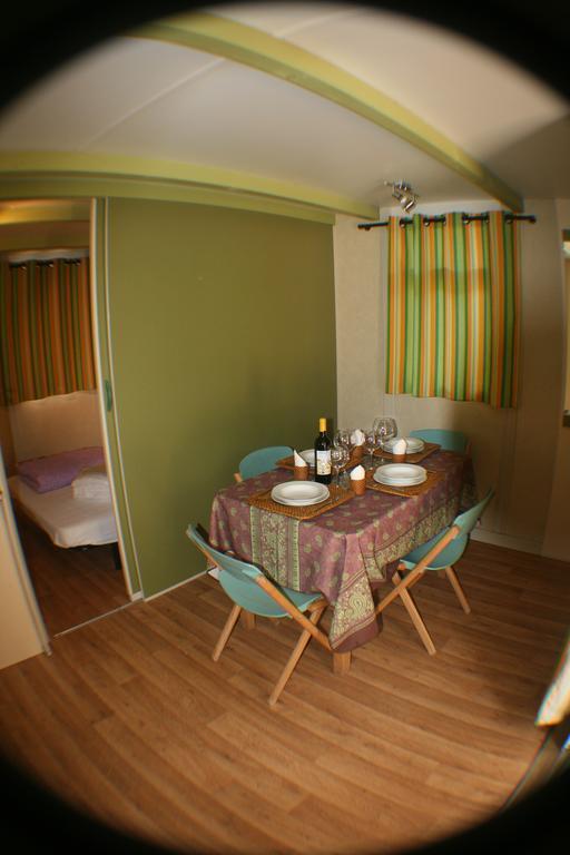 Camping Versilia Mare Hotell Lido di Camaiore Eksteriør bilde